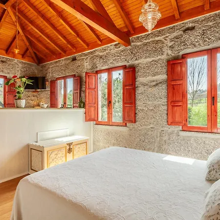 Casa Da Benfeitoria Vakantiehuis Guimarães